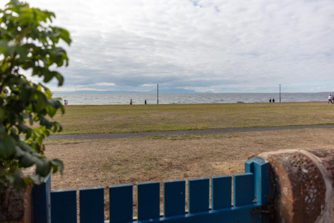 Shore View - Donnini Apartments Prestwick Værelse billede
